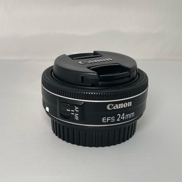 Canon Rebel T6i Bundle - Picture 3 of 4